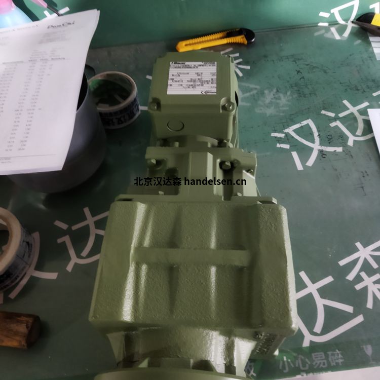 Bauer涡轮减速机BS04-62U/D05LA4 Bauer涡轮减速机BS04-62U/D05LA4