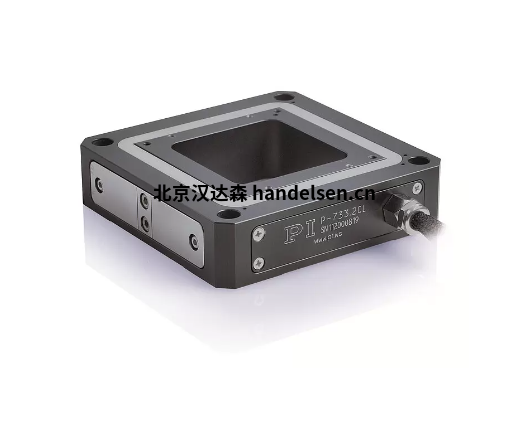 P733.3XYZ纳米立方体定位器